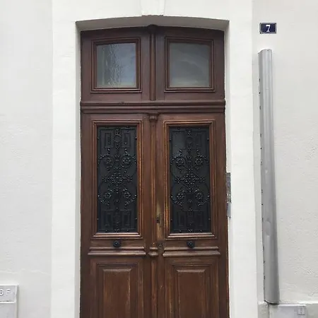 Appartement F2 Coeur De 50 Mètres Carrés